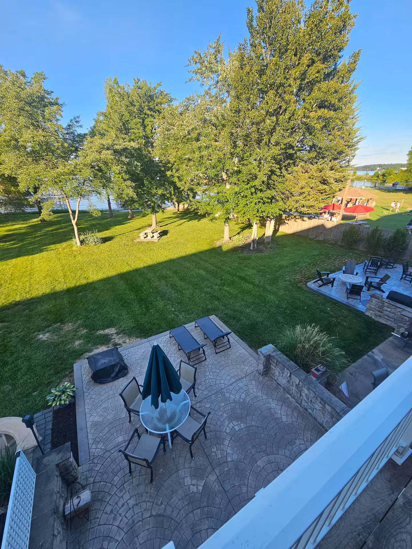 Lake House near Lydia Mountain - thumbnail 17