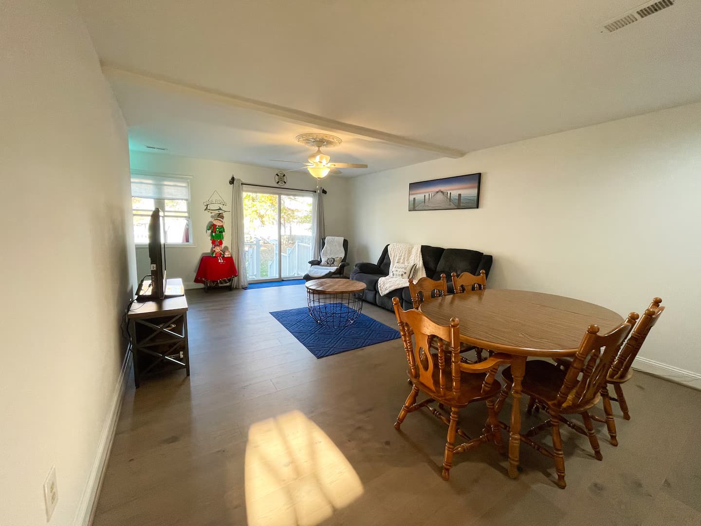 Lake House near Lydia Mountain - thumbnail 3